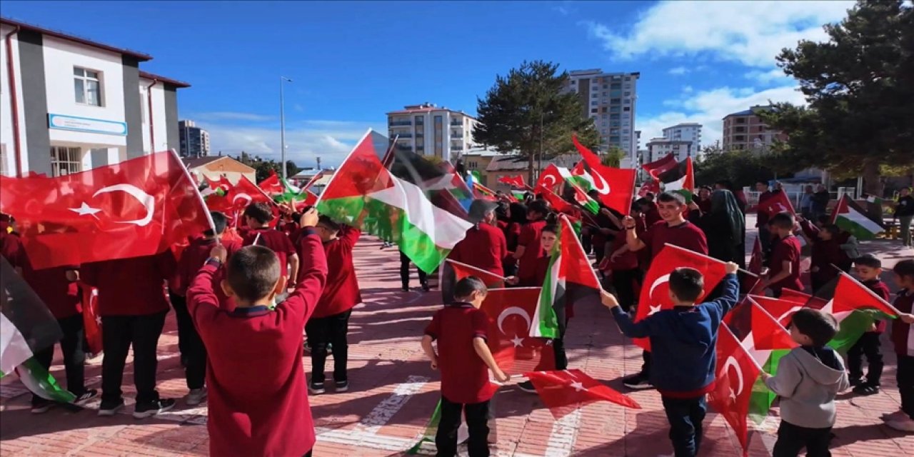 Türkiye'de tüm okullarda 'Filistin farkındalık etkinlikleri' düzenlenecek