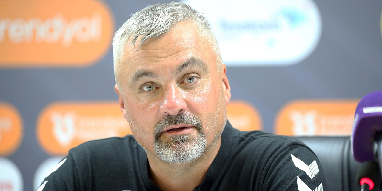 Alman teknik direktör: Cuma Namazı futbolcular için çok önemli