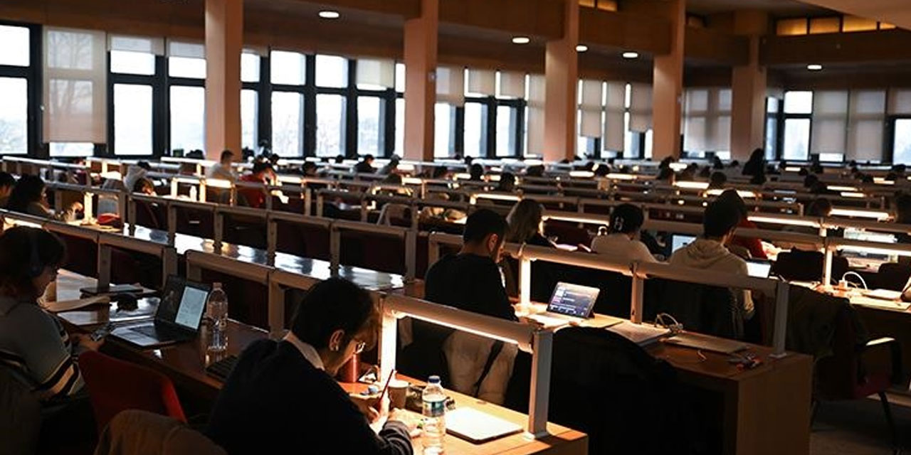 Halk kütüphanelerindeki kitap sayısı 25,6 milyona yükseldi