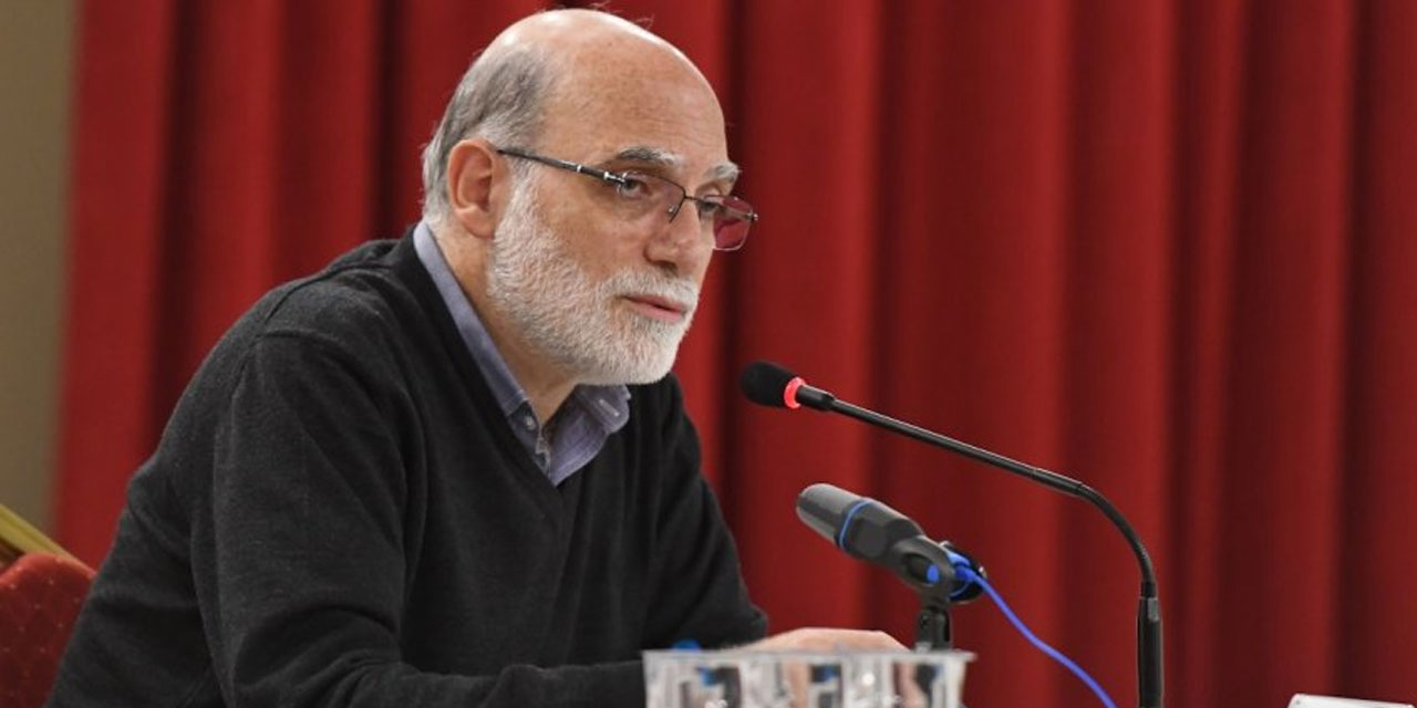 Asıl sorun, bu ülkede herkese devlet eliyle Atatürkçülüğün dayatılması