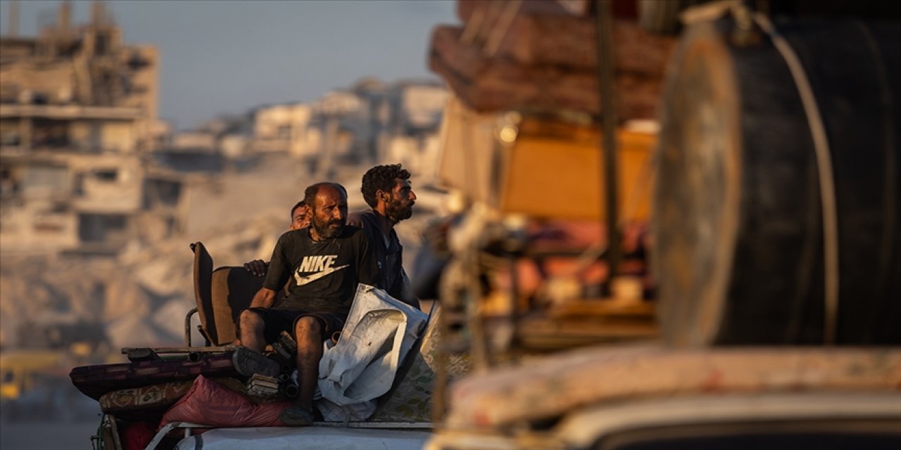 israilin 'Sarı Hat'tı genişletmesi nedeniyle Gazzeliler yeniden göçe zorlanıyor