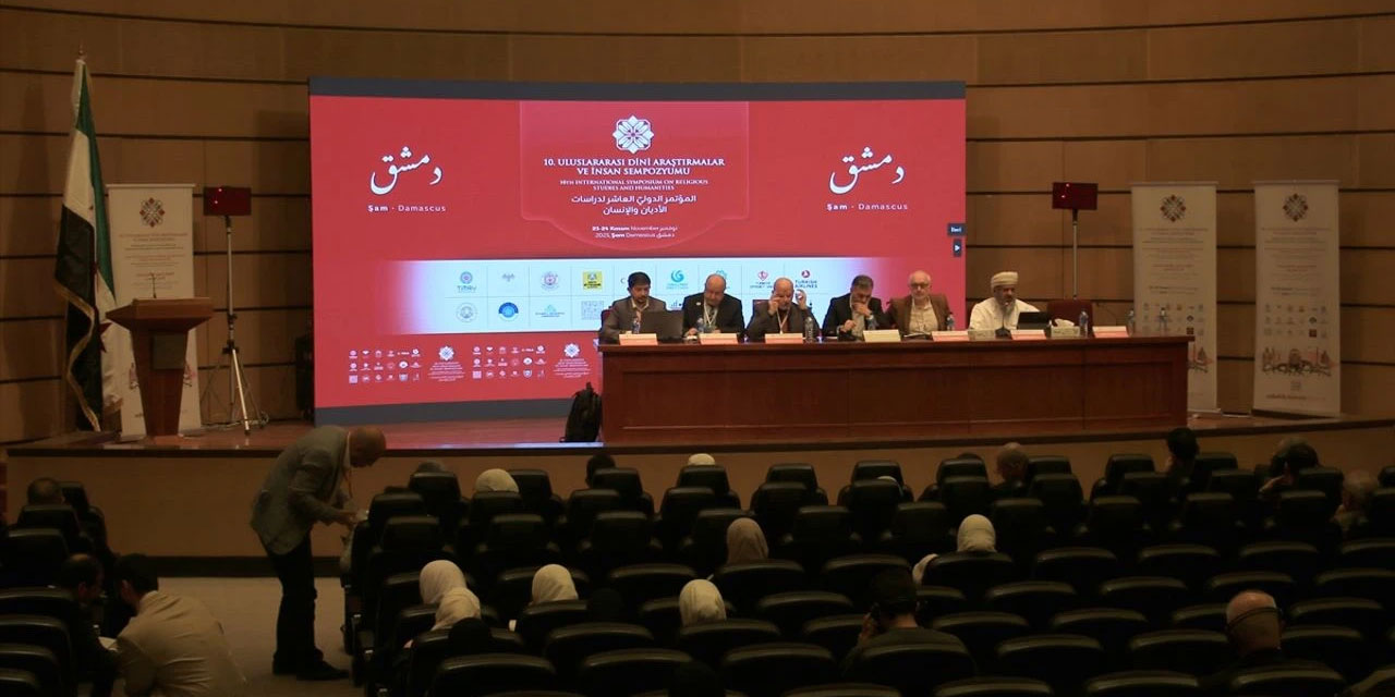 Şam'da Uluslararası Dini Araştırmalar Sempozyumu düzenlendi