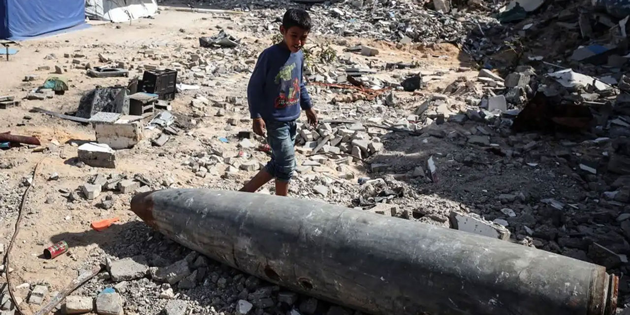 Gazze'de çocuklar ölümcül tehlikenin ortasında: Savaş kalıntıları her yerde