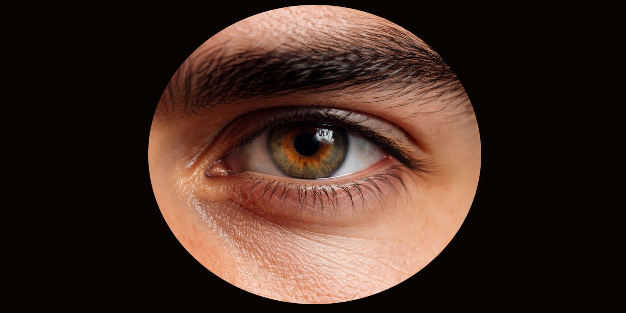 Görmek için önce kör olduğunu kabullenmen gerek