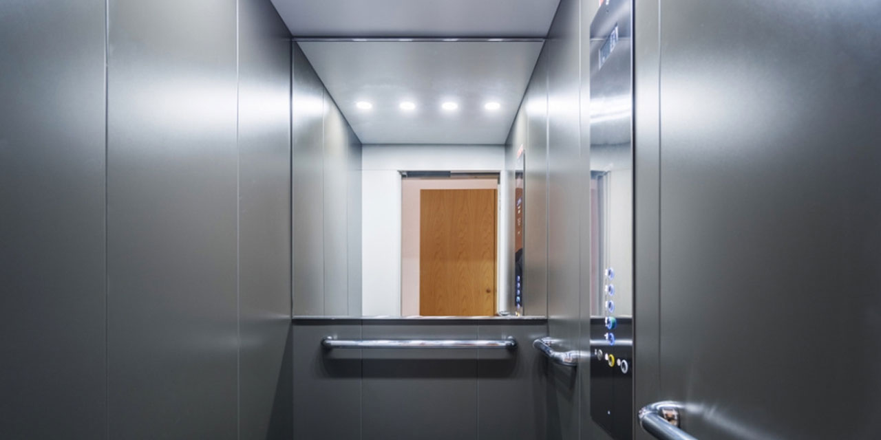 Asansörlerde niye ayna var?