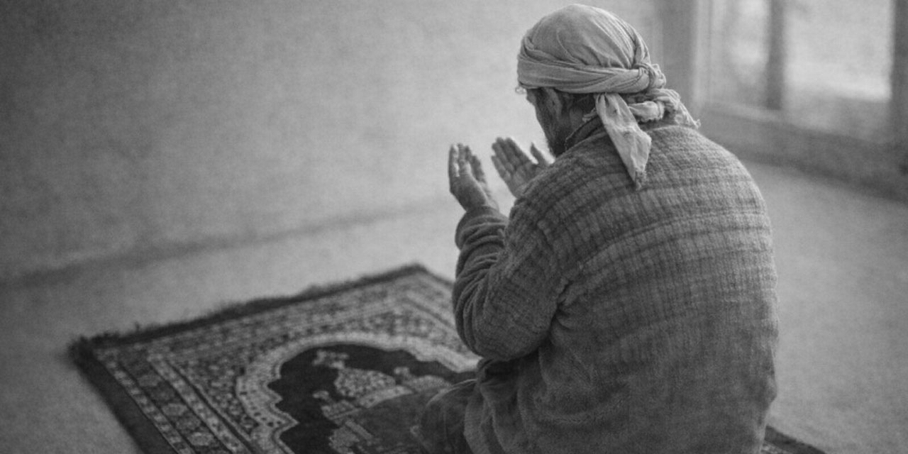 Bediüzzaman: Dualarımda Zehra'lar dediğim vakit, Hâcer'ler de derdim