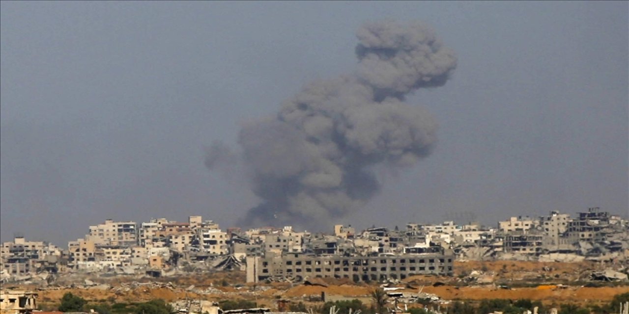 Katil israil, Gazze'yi bombaladı, çok sayıda binayı havaya uçurdu