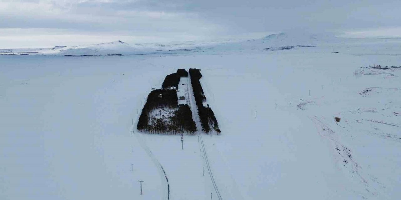 Bozkırın ortasında tefekkür vahası