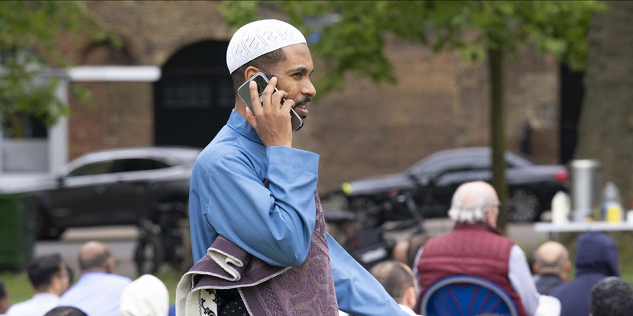 İngiliz Müslümanlar ülkenin en hayırsever topluluğu olmasına rağmen engellerle karşılaşıyor