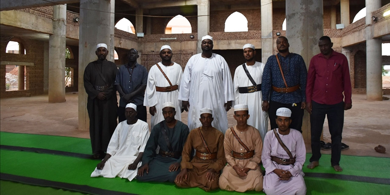 Sudan'da Osmanlı bakiyesi Sufiler, Türkiye ile manevi bağlarını anlatıyor