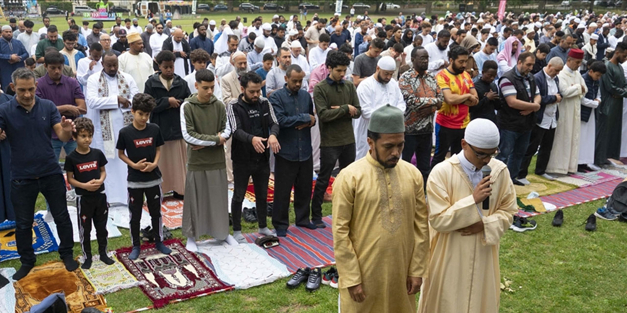 İngiliz camilerinde görev yapan imamların neredeyse yarısı Birleşik Krallık doğumlu