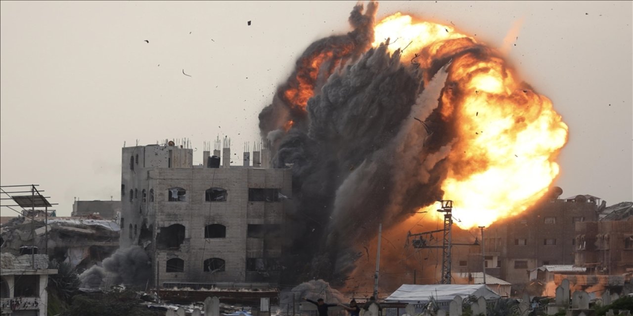 Katil israil, ateşkesin ikinci aşamasının başlamasına rağmen öldürmeyi sürdürüyor