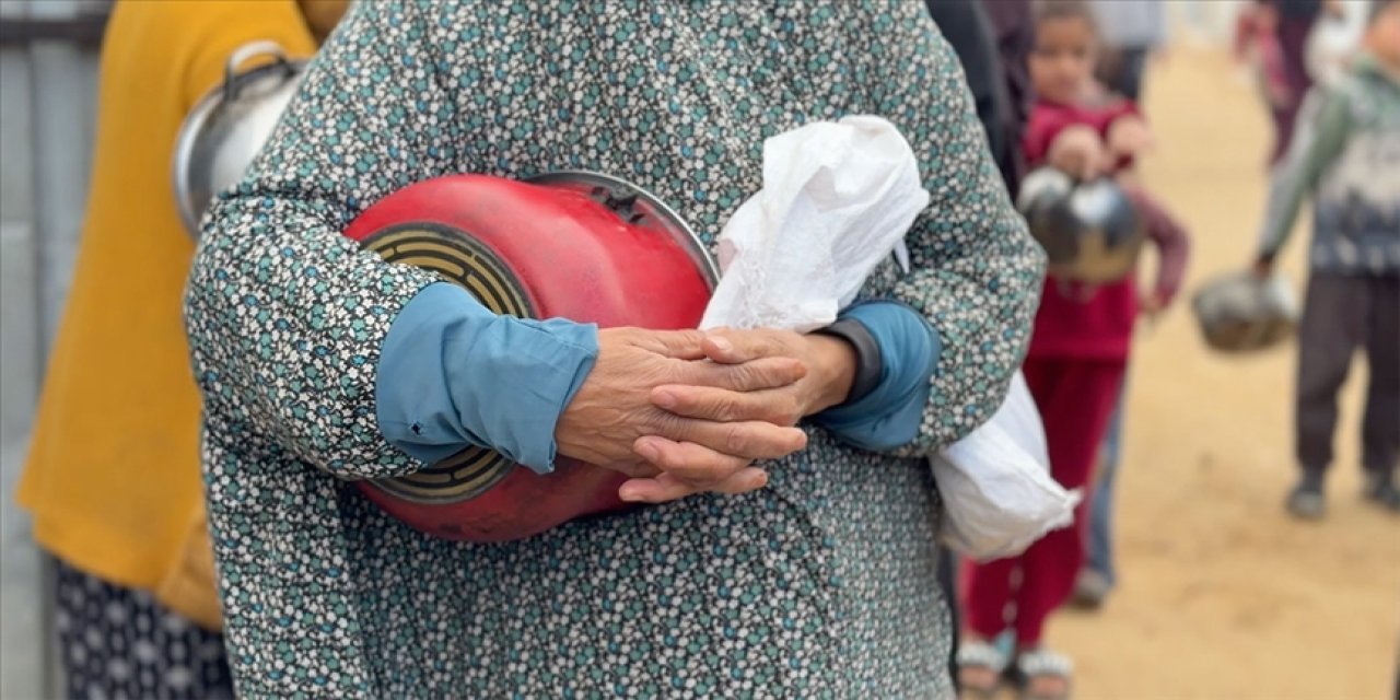 israilin İran’a saldırılardan sonra Gazze’ye giren yardım yüzde 80 düştü