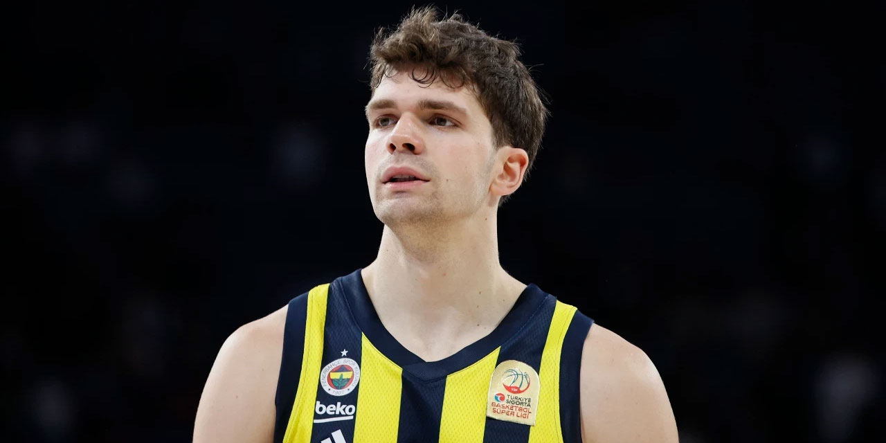 Fenerbahçeli Tarık Biberovic: Biz Allah'ın yolundan, Peygamberimizin (asm) izinden giden bir Müslümanız