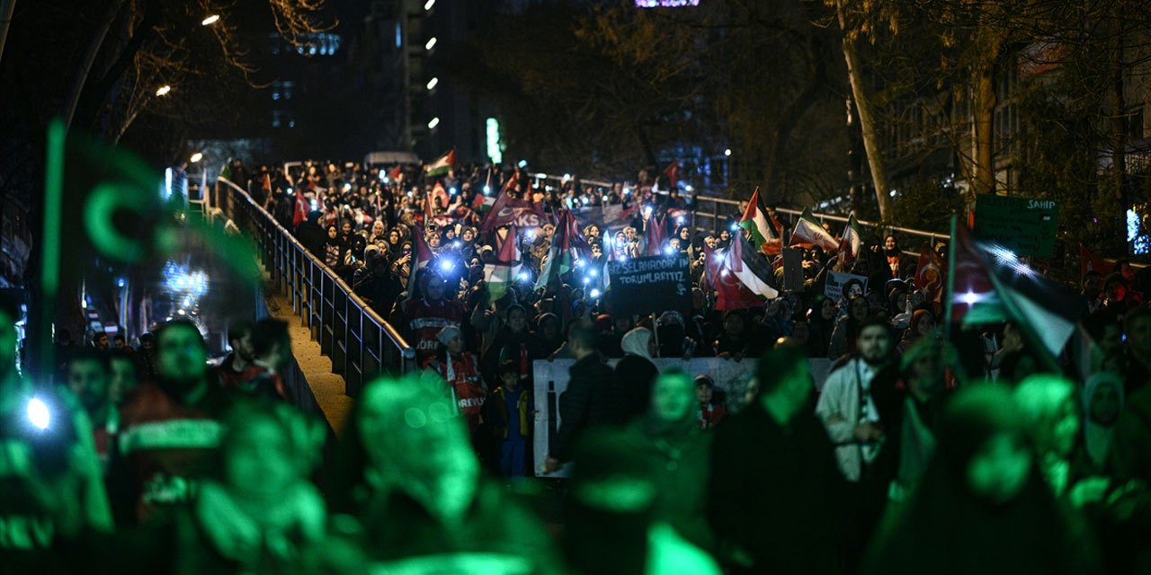 Mescid-i Aksa'nın İsrail tarafından kapalı tutulması başkentte protesto edildi