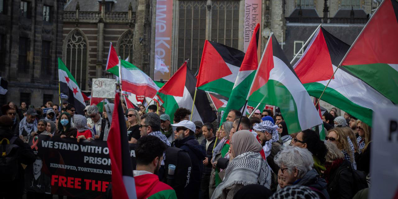 Katil israil dünyada protesto ediliyor