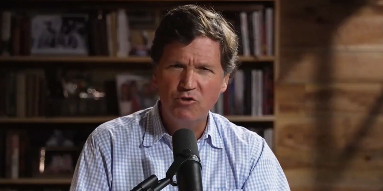 Tucker Carlson: Trump, hem İslam hem de Hristiyanlık'la alay etti!