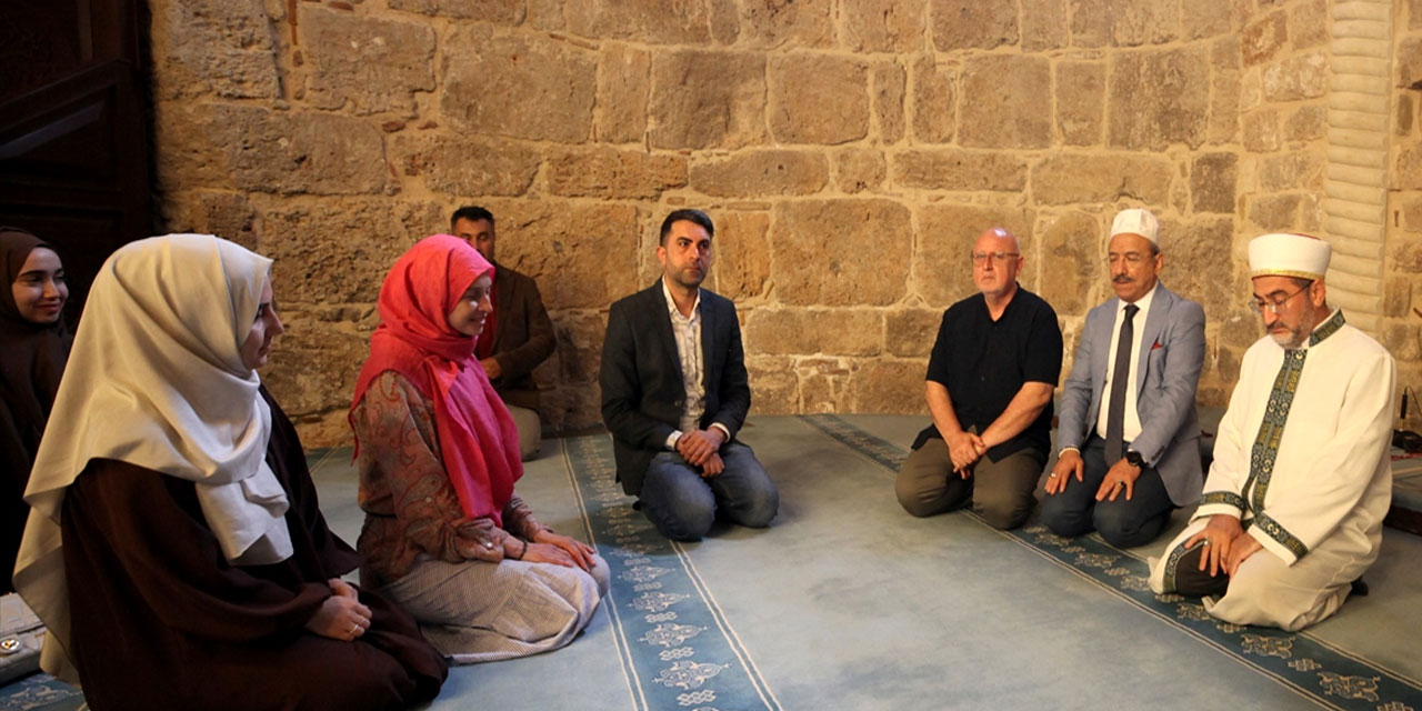 Ukraynalı Olena'nın 'İnşallah İslam'la şereflenirim' duası kabul oldu