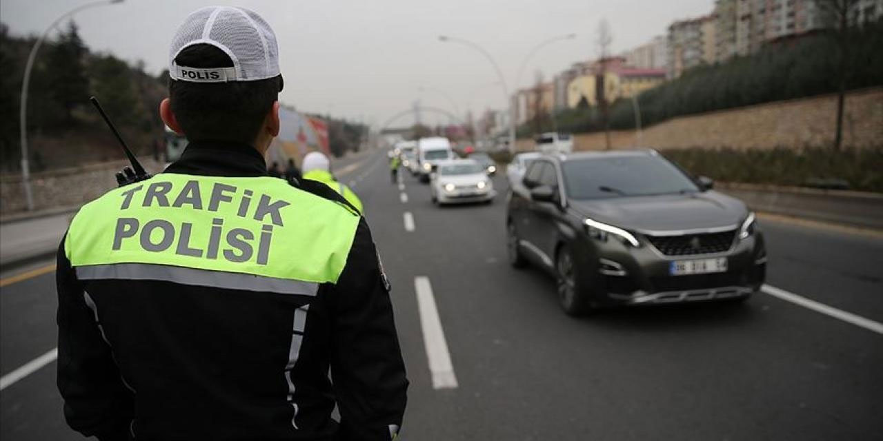 Uygulanan etkili kanun caydırıcı olur: Trafikte kural ihlalleri azaldı