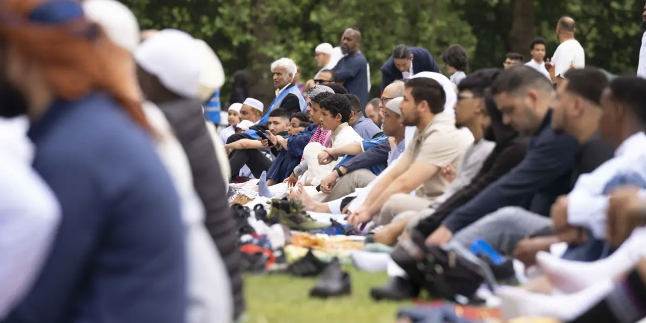 İngiltere’de Müslüman olan 200 bin kişinin deneyimleri incelenecek