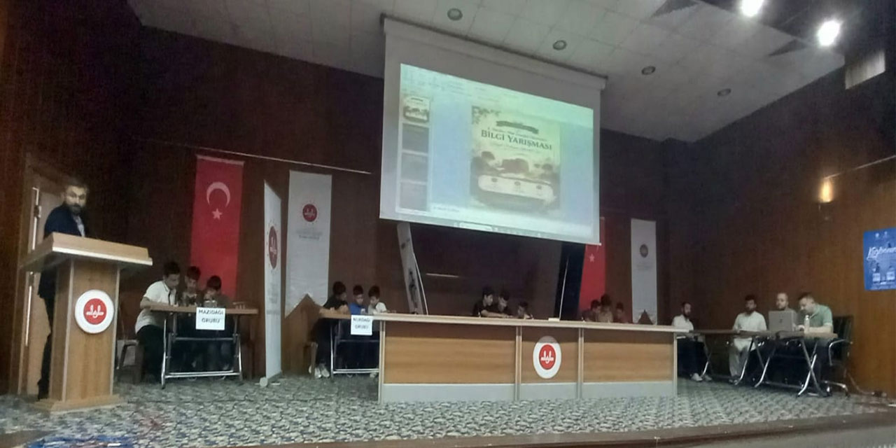 Mardin'de ortaokul öğrencileri Risale-i Nur Bilgi Yarışması'na katıldı