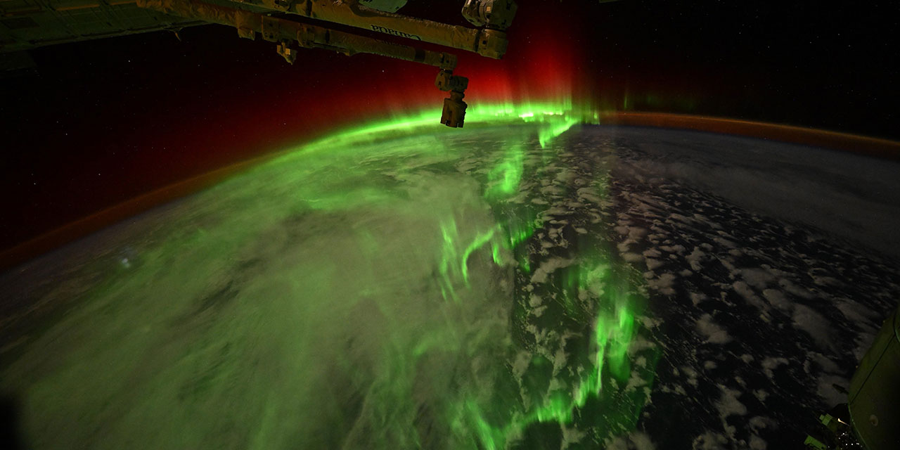 NASA astronotu paylaştı: Mest eden görüntüler