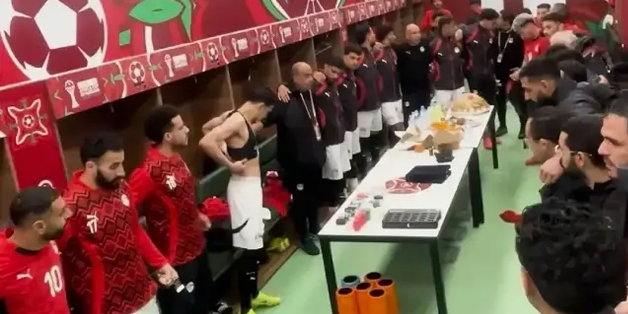 Mısırlı futbolcular maça çıkmadan Fatiha ve İhlas surelerini okuyor