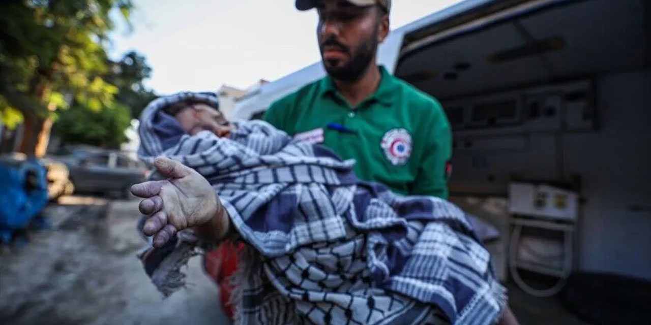 Kahrolsun israil: Gazze'de hasar gören bina çöktü, 5'i çocuk 20 kişi şehit oldu
