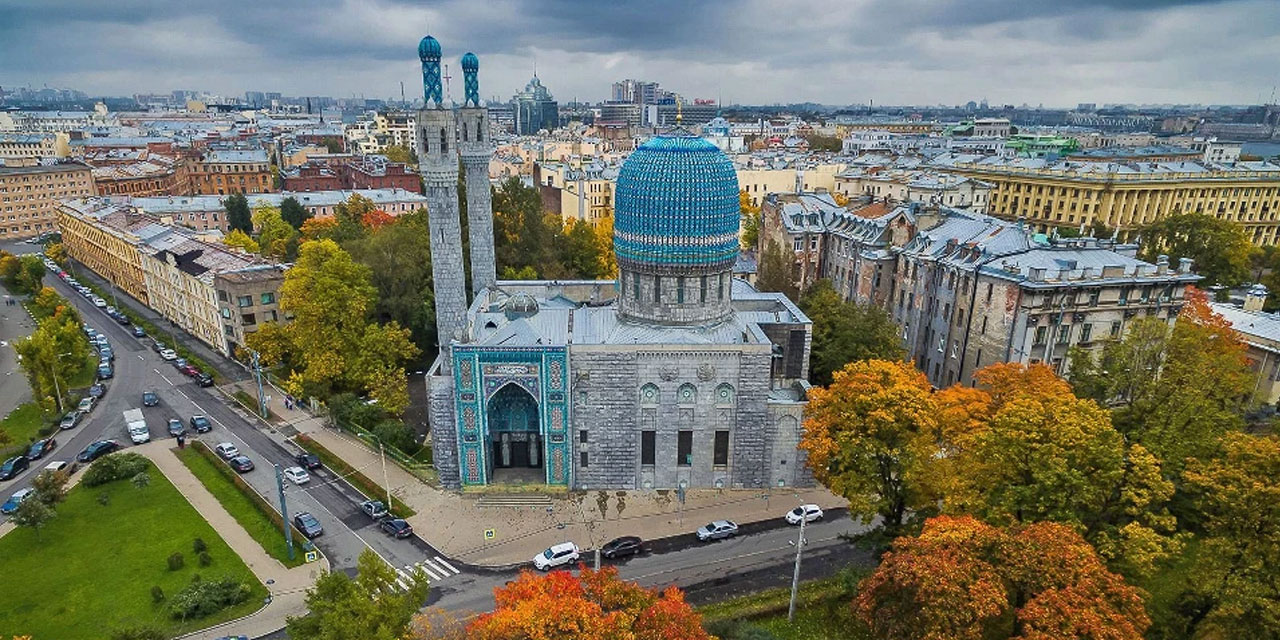 Rusya Müslümanlarının ortak emeği: Petersburg Camii