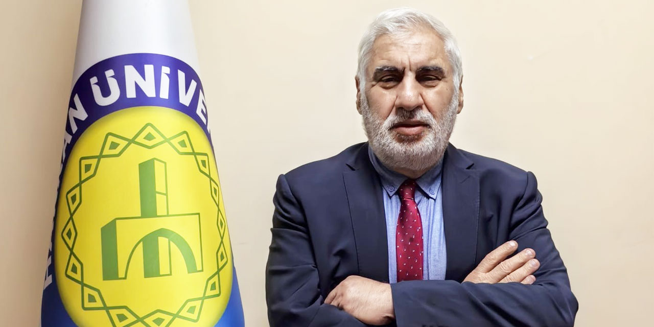 Prof. Recep Gündoğan: Çok bilgi ile doğru ve anlamlı bilgi arasındaki fark önemli hâle geldi