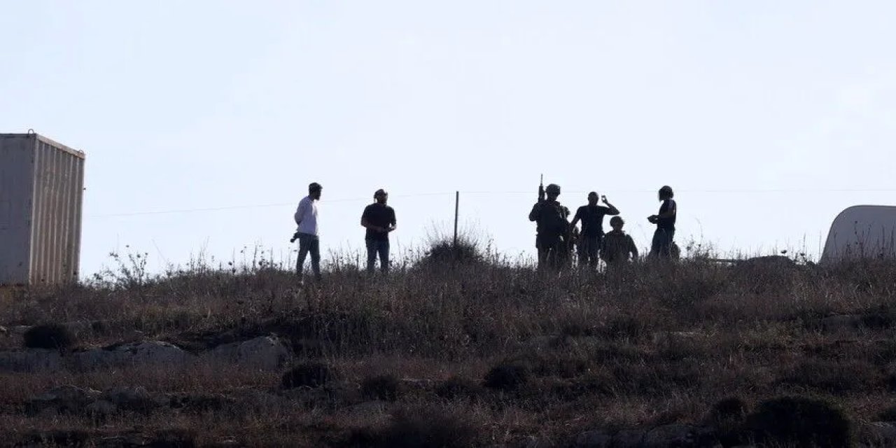 Hırsız israilliler, Batı Şeria'da Filistinlilere ait 183 dönüm araziyi daha gasp etti