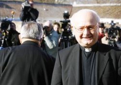 Piskoposlardan cami yapımına destek