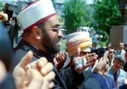 Eğitime "imam" desteği