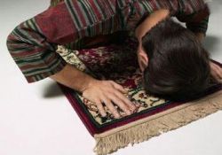 24'ün en az 1'ini seccâdeye atmak