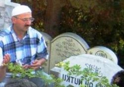 Güle güle git ağabey, Üstadın refîk olsun