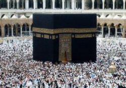 Ve karşımızda Kâbe