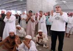 Hacılar Kâbe'den hüzünle ayrılıyor