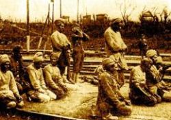 Komutanın hasretle beklenen davranışı