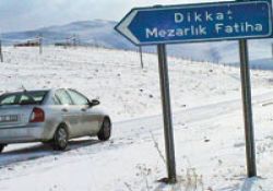 Dikkat! Mezarlık Fatiha