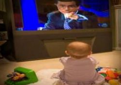 Çocuğunuzun bakıcısı televizyon mu?