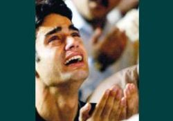 Ey zayıfların yardımcısı, Ey düşmanların kahredicisi!