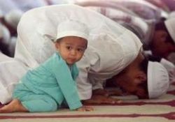 Torunlarıyla çocuklaşan Peygamber (asm)