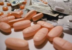 Rastgele antibiyotik mikropları güçlendiriyor