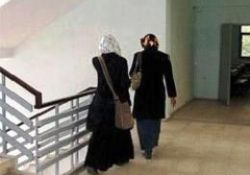 Şimdi de okulda bere yasağı başladı