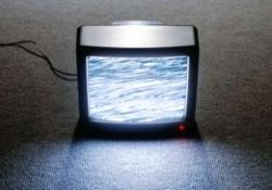 Televizyonu kapatıp, hayatı açıyorlar