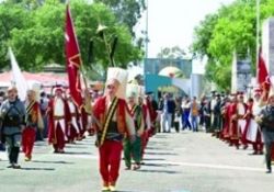 Amerikalılar Mehter dinleyip döner yedi