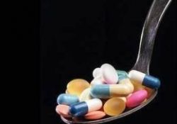 İlaçla geçmeyen baş ağrısına dikkat!