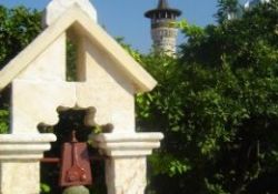 Ezan ve Çan bir arada