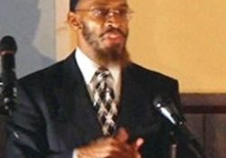 Peygamberimiz, sıcak bir yaz gününde etrafı ısıtan güneştir