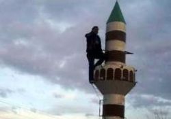 20 yıldır ezana hasret kaldılar